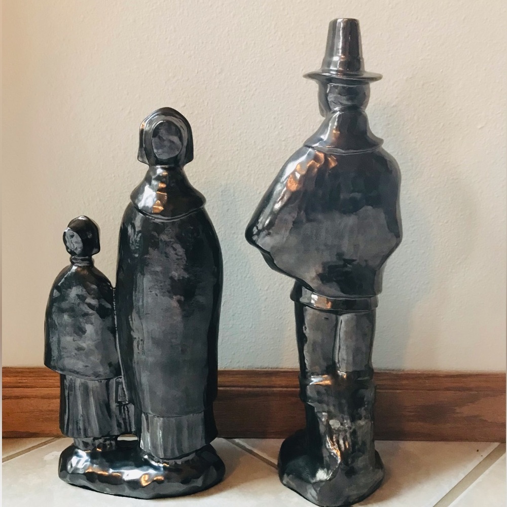 Vintage Thanksgiving Pilgrims - Picture 3 of 5